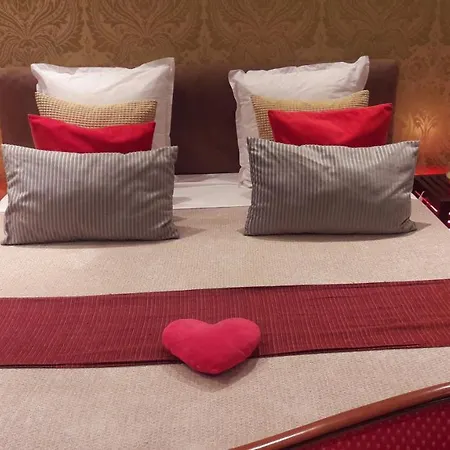 Endlesslove * Salon-de-Provence